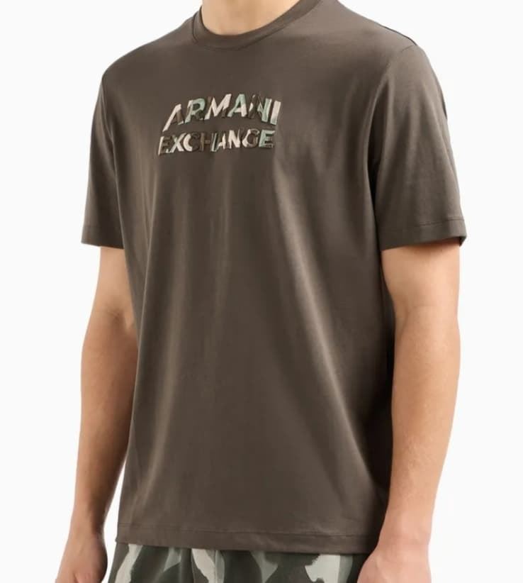 Camiseta manga corta de hombre Armani Exchange con logo de camuflaje - Imagen 1