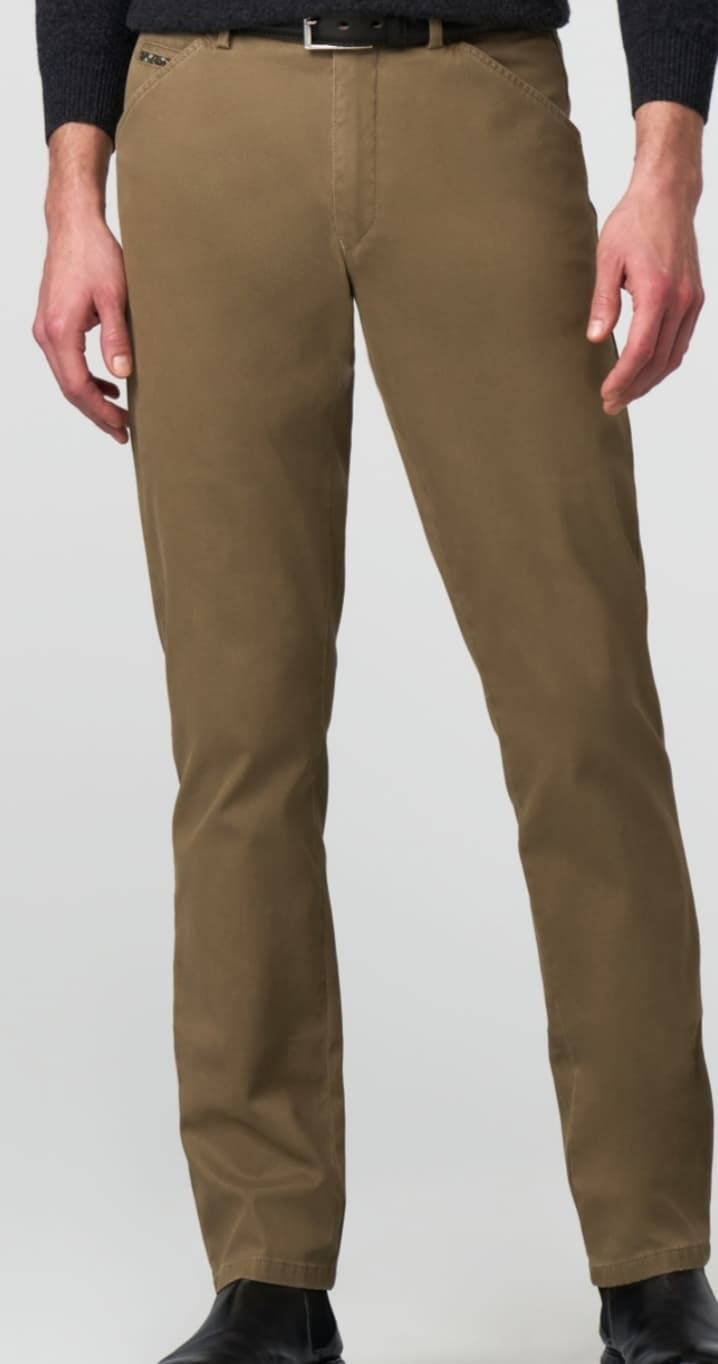 Pantalón chino de hombre  con bolsillos diagonales de Meyer - Imagen 1